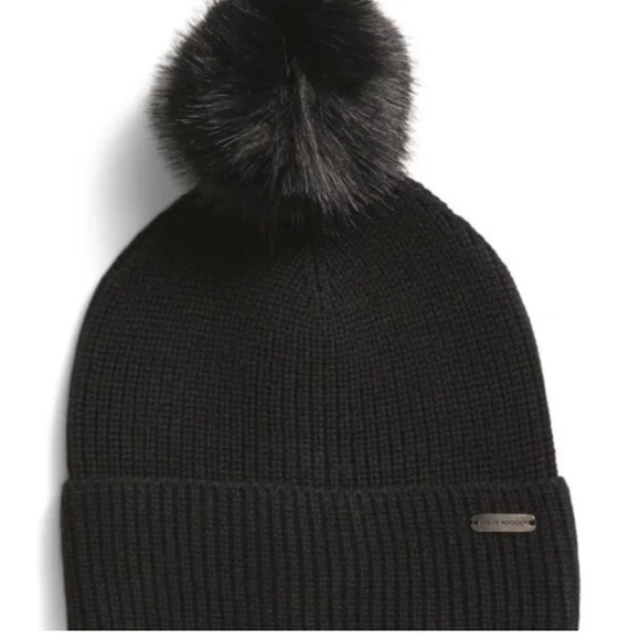 Steve Madden Pom Pom Beanie Black Unisex NWT - Picture 2 of 5